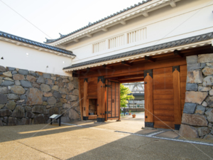 甲府城　山手門